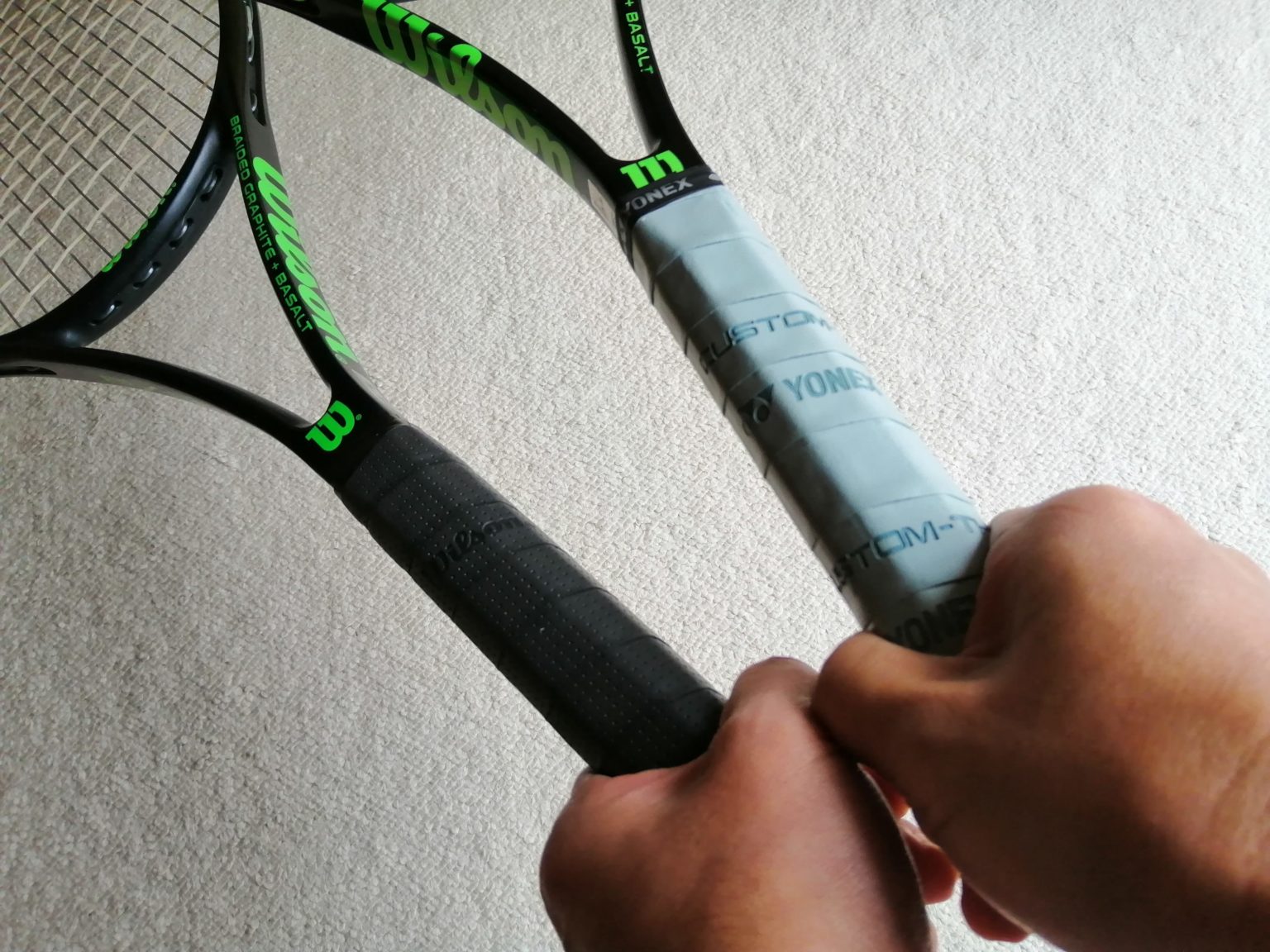 グリップのサイズどうする？【テニスラケット選び方】社会人初心者向け5つのポイント ほっとテニス